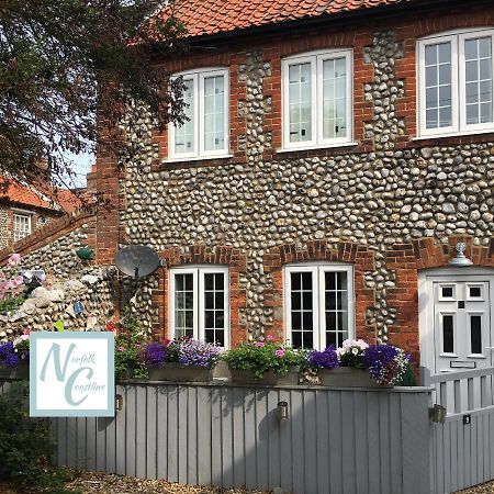 9 Melinda Cottage Cromer Exterior photo